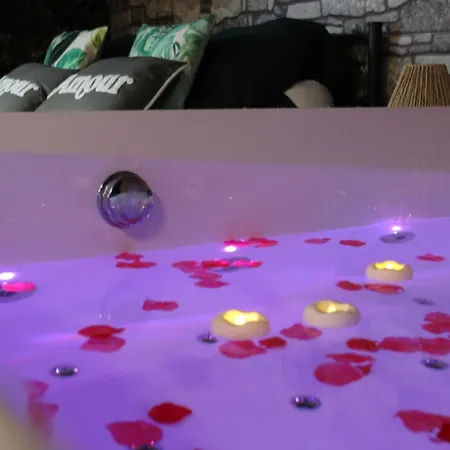 Jung'love - Spa&cinéma Privé - évasion Romantique Apartamento Saint-Cyprien (Pyrenees-Orientales)