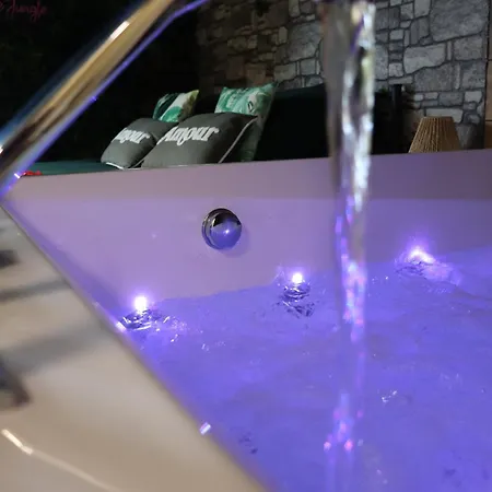 Jung'love - Spa&cinéma Privé - évasion Romantique Saint-Cyprien (Pyrenees-Orientales)